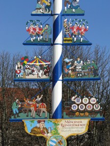 maypole/Maibaum Viktualienmarkt München