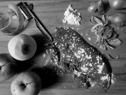 veal liver with apples & shallots