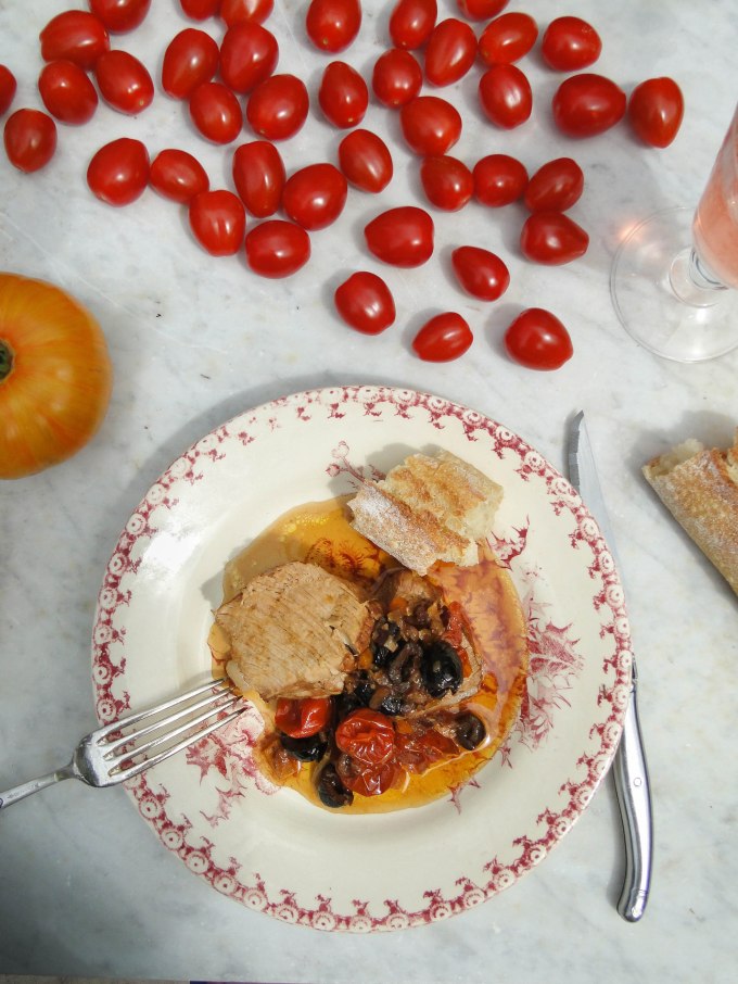 summer veal roast with olives & tomatoes-3