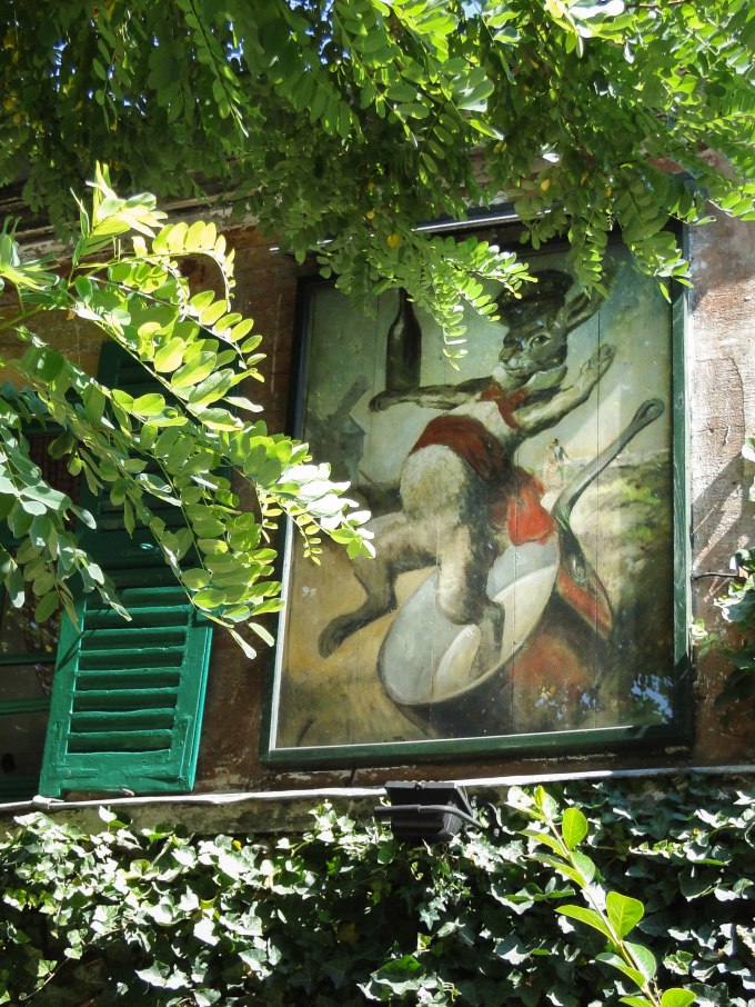 rabbit-painting-montmatre