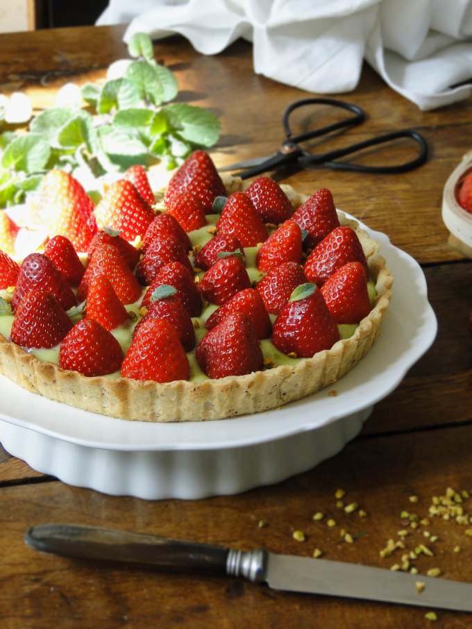 strawberry pistachio tart-2