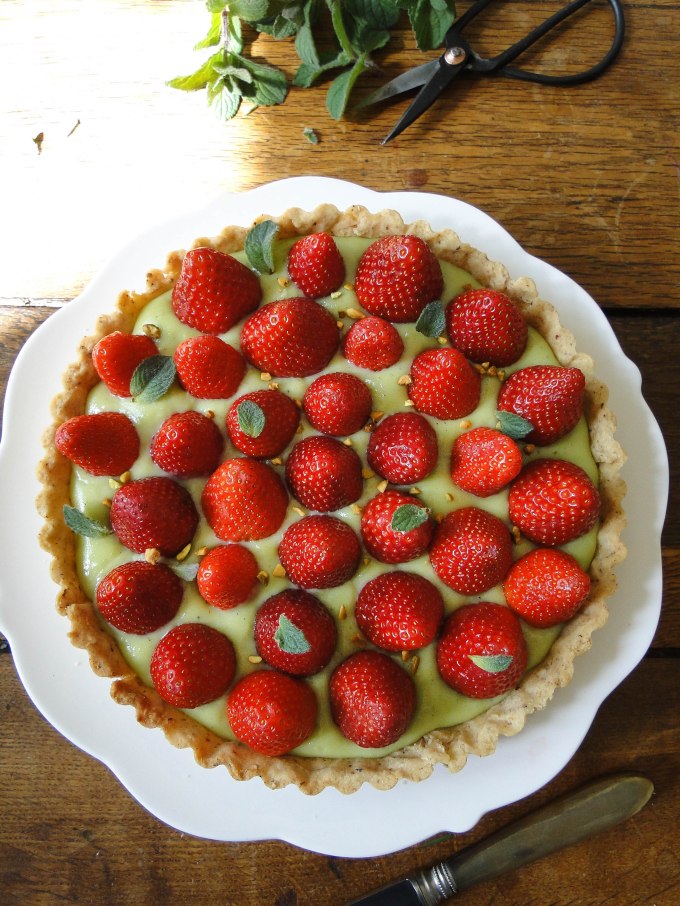 strawberry pistachio tart-3